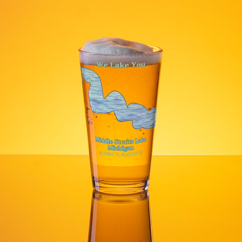 Middle Straits Lake 16 oz Pint Glass