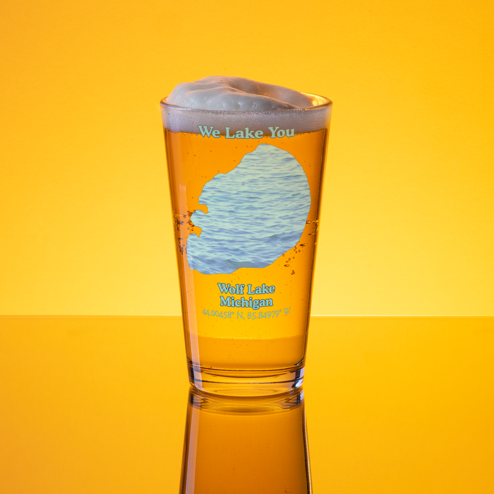 Wolf Lake 16 oz Pint Glass