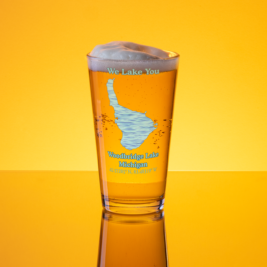 Woodbridge Lake 16 oz Pint Glass