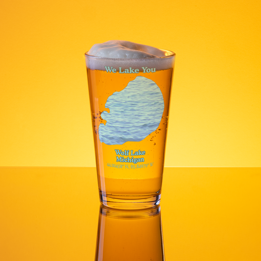 Wolf Lake 16 oz Pint Glass