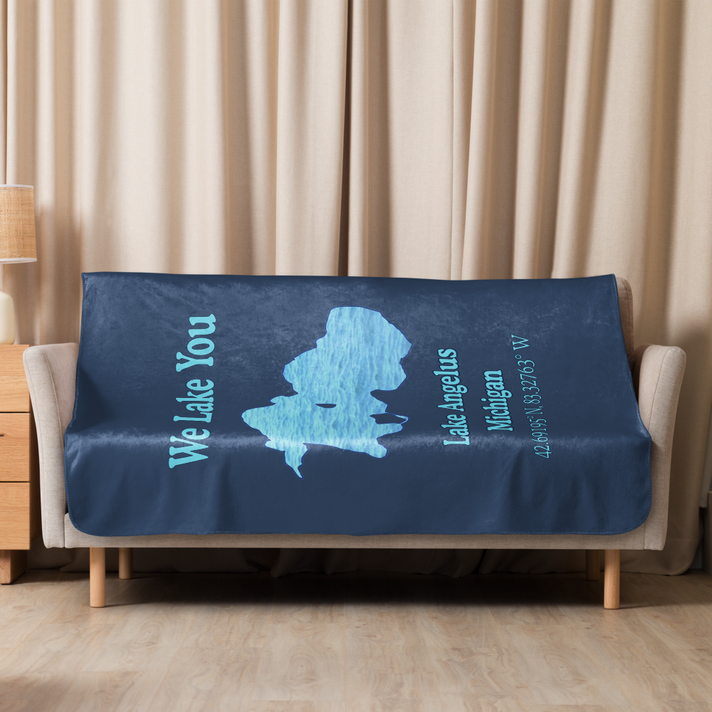 Sherpa blanket with Lake Angelus