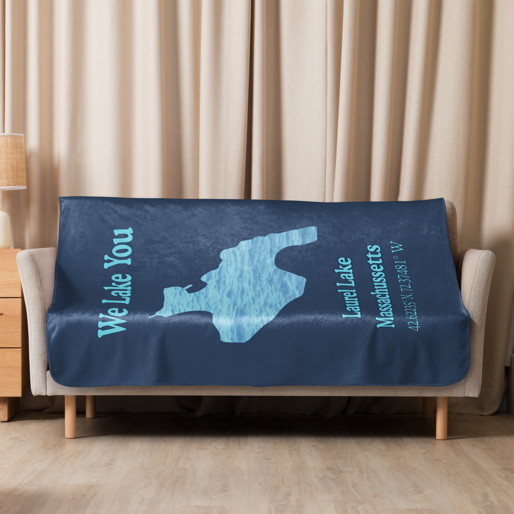Laurel Lake Sherpa Blanket