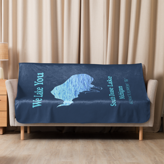 South Dease Lake Sherpa Blanket