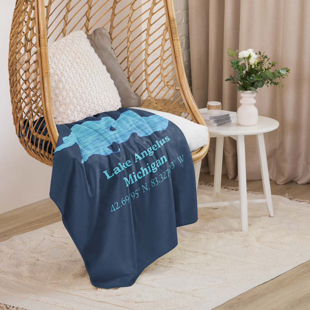 Sherpa blanket with Lake Angelus