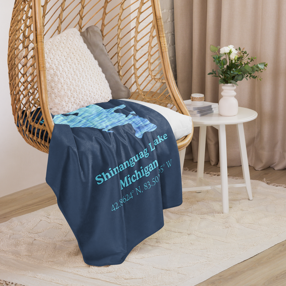 Shinanguag Lake Sherpa Blanket