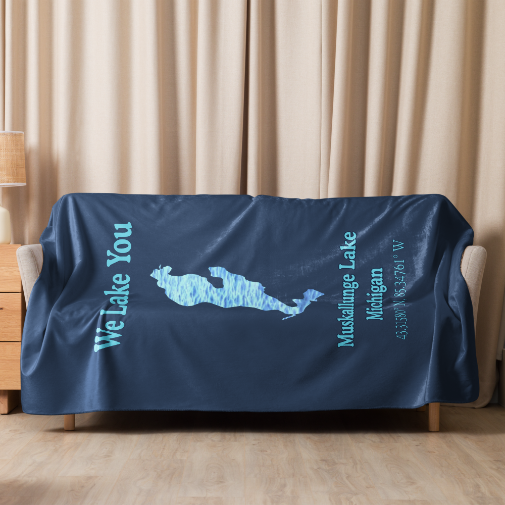 Muskallunge Lake Sherpa Blanket